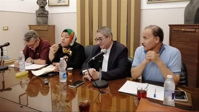 ندوة مناقشة كتاب