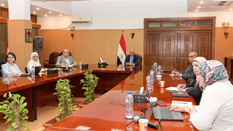 اجتماع وزير الري،