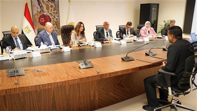 لليوم الثاني، وزيرة التنمية المحلية تترأس لجنة اختيار المتقدمين لبعض الوظائف القيادية 