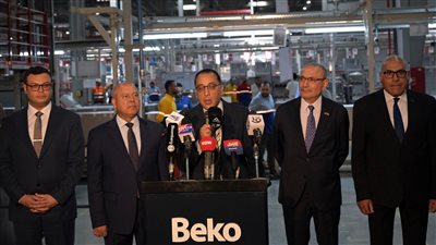 مدبولى: الحكومة استهدفت جذب 3 شركات عالمية عملاقة 