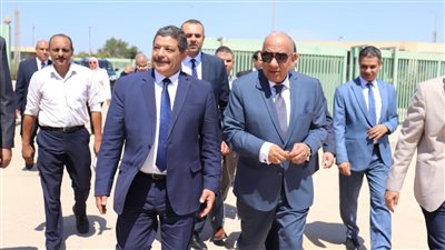 وزير الكهرباء يتفقد مدينة العلوم النووية.. محمود عصمت: نستهدف تحقيق الاكتفاء الذاتي فى مجال النظائر المشعة.. خطة لدعم ونشر الاستخدامات السلمية للطاقة الذرية.. وزيادة إنتاجية المحاصيل الزراعية