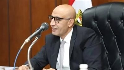 العام المقبل سيكون الطلب إلكتروني، مفاجأة من عبد اللطيف بعد أزمة تأشيرة الوزير للتحويل بين المدارس