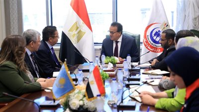  وزير الصحة يستقبل الممثل المقيم الجديد لمنظمة الأمم المتحدة للسكان