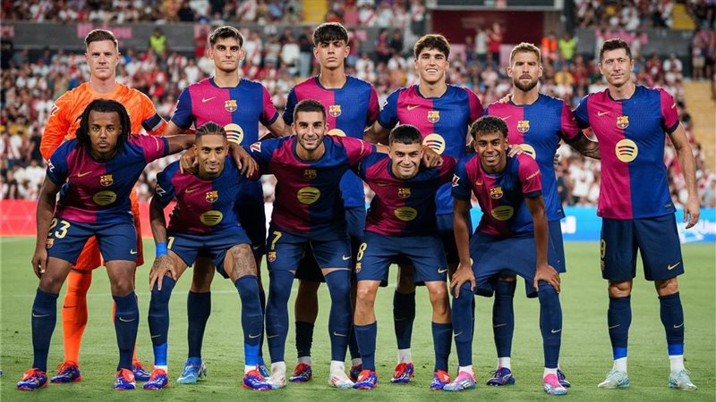 برشلونة