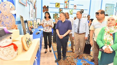 محافظ أسيوط يفتتح المسرح المركزي والمعرض الدائم لإدارة أبنوب بمدرسة رفاعة الطهطاوي