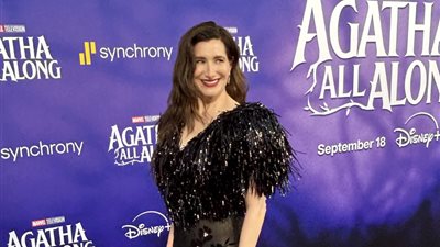 شاهد العرض العالمي لمسلسل مارفل الجديد Agatha All Along (فيديو)