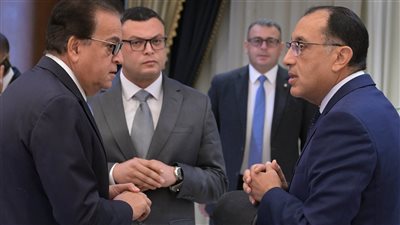 مؤتمر صحفي لرئيس الوزراء بعد قليل