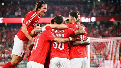 في 4 دقائق، ريمونتادا بنفيكا تصعق موناكو في دوري أبطال أوروبا