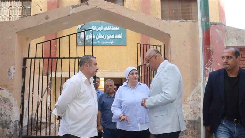 محافظ القليوبية خلال