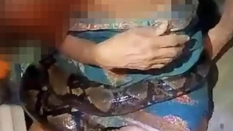 انقاذ امرأة التف