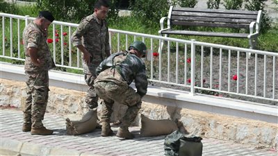 الجيش اللبناني يواصل تدمير أجهزة الاتصال المشبوهة