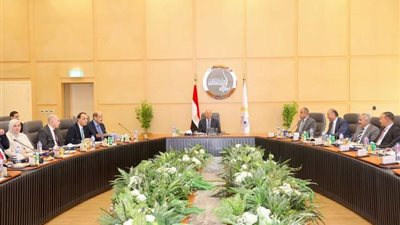 نائب رئيس مجلس الوزراء يترأس أعمال شركة الاتحاد العربي للنقل البري والسياحة 