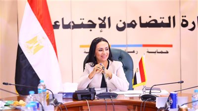 وزيرة التضامن تترأس اجتماع مجلس أمناء المؤسسة القومية لتنمية الأسرة والمجتمع