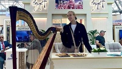 الجناح المصري بالمعرض السياحي الدولي بموسكو يفوز بجائزة أفضل تصميم