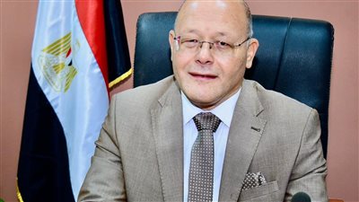 رئيس جامعة سوهاج يتابع الاستعدادات النهائية لاعتماد مركز تنمية قدرات أعضاء هيئة التدريس والقيادات بالجامعة