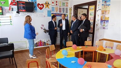 قبل ساعات من بدء الدراسة، وكيل تعليم البحيرة يتفقد مدارس كفر الدوار (صور)