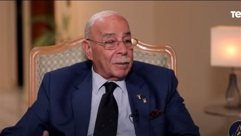 د. كمال درويش، فيتو