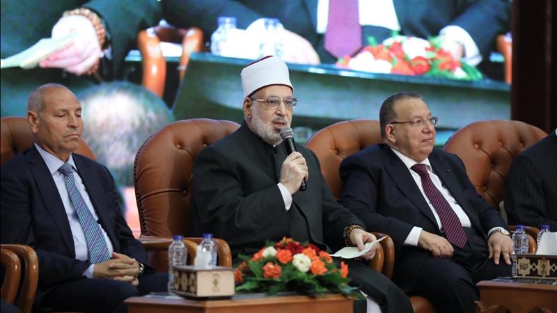 الدكتور محمد الضويني،