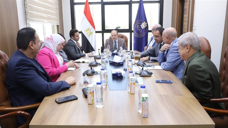 اجتماع رئيس هيئة