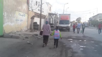 توافد طلاب الإسكندرية على المدارس فى أول أيام العام الجديد (صور) 