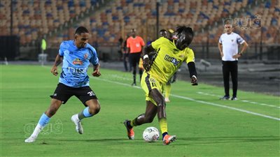 جيسي وير يسجل هدف الشرطة الكيني الأول في مرمى الزمالك