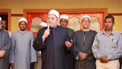 رسائل خاصة من رئيس قطاع المعاهد الأزهرية للطلاب في أول أيام العام الدراسي الجديد (صور)