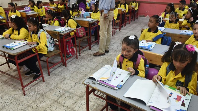 تلاميذ المدارس بالجيزة،