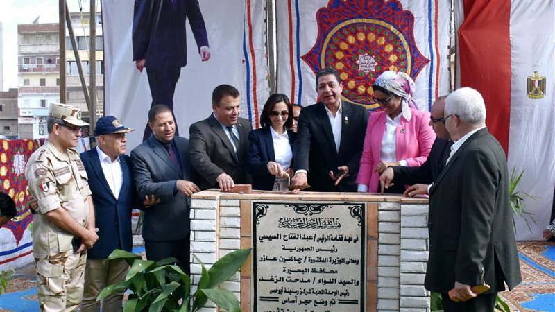 وضع حجر الأساس بالبحيرة