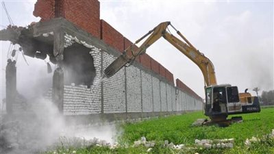 إزالة 4 حالات تعد على الأراضي الزراعية بالصالحية الجديدة في الشرقية 