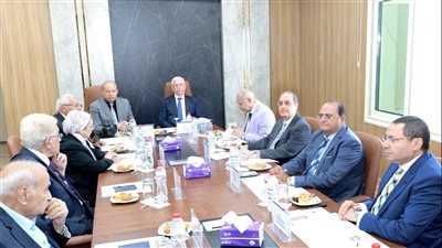 مجلس أمناء جامعة المنصورة الأهلية يناقش استعدادات العام الدراسى الجديد