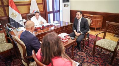 وزير الصحة يبحث ملفات التعاون المشترك مع الهند 