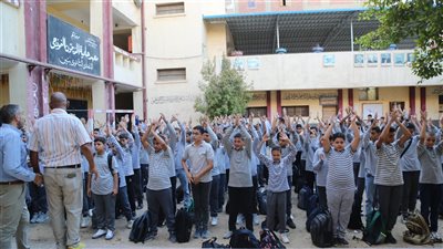 بهمة ونشاط، معاهد القاهرة الأزهرية تستقبل الطلاب في أول أيام العام الدراسي (فيديو وصور)