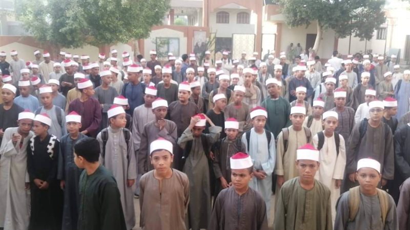طلاب المعاهد الأزهرية