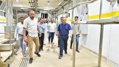 محافظ أسيوط يتفقد مجزر المواشي النصف آلي بمنقباد (صور) 