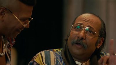 محمد ثروت رجل أعمال متقاعد في رابع حلقات مسلسل 