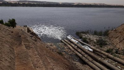 رئيس القابضة للصناعات الكيماوية يكشف حقيقة وجود مصارف لـ