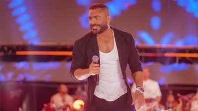 أول تعليق لـ تامر حسني بعد حفله بالساحل الشمالي (صور)