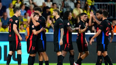 موعد مباراة برشلونة وإشبيلية في الدوري الإسباني والقناة الناقلة