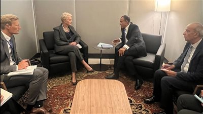 وزير الخارجية والهجرة يلتقي المديرة التنفيذية لبرنامج الغذاء العالمي