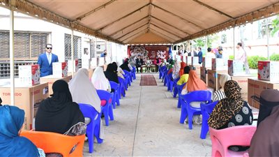 محافظ البحيرة تشهد تسليم أجهزة كهربائية لـ 18 من العرائس الأيتام المقبلين على الزواج 