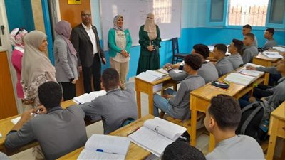 وكيل الصحة بدمياط يتابع مدارس التمريض 
