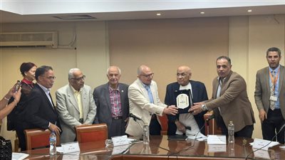 المجلس الأعلى للثقافة يُكرم الروائى يوسف القعيد