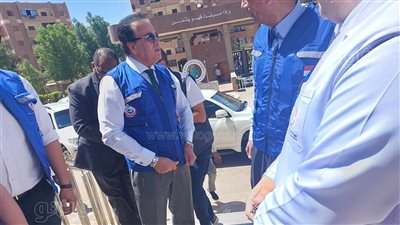 بكتيريا الإيكولاي، وزير الصحة يكشف سر المرض الغامض في أسوان (فيديو)