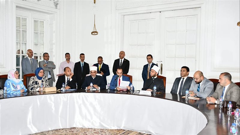 لقاء وزير الأوقاف