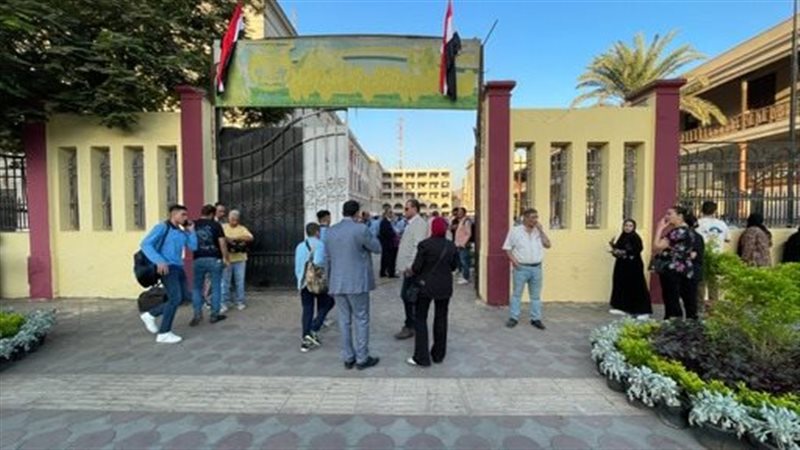 مدرسة السعيدية، فيتو