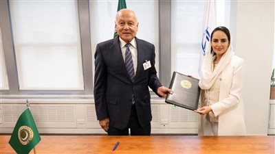 أبو الغيط يوقع على مذكرة تفاهم بين الجامعة العربية ومنظمة التعاون الرقمي 