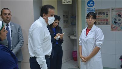 وزير الصحة يحيل المتغيبين في مركز أسرة الفجالة للتحقيق