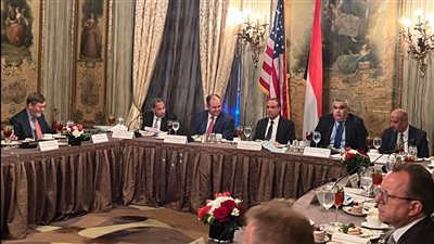  وزير الخارجية أمام غرفة التجارة الأمريكية: مصر ملتزمة بتنفيذ الإصلاحات الاقتصادية 