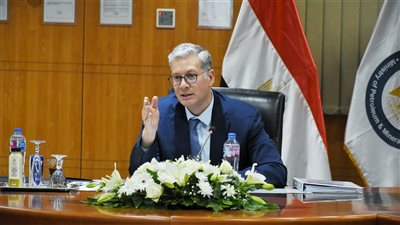  كريم بدوي يعتمد نتائج أعمال شركة جنوب الوادي القابضة للبترول