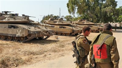 الجيش الإسرائيلي يهدد إيران: لا تعبثوا معنا واعتبروا مما جرى لحزب الله